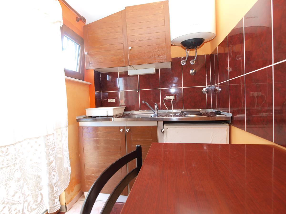 Apartments Slavica 382 Pula Exterior foto